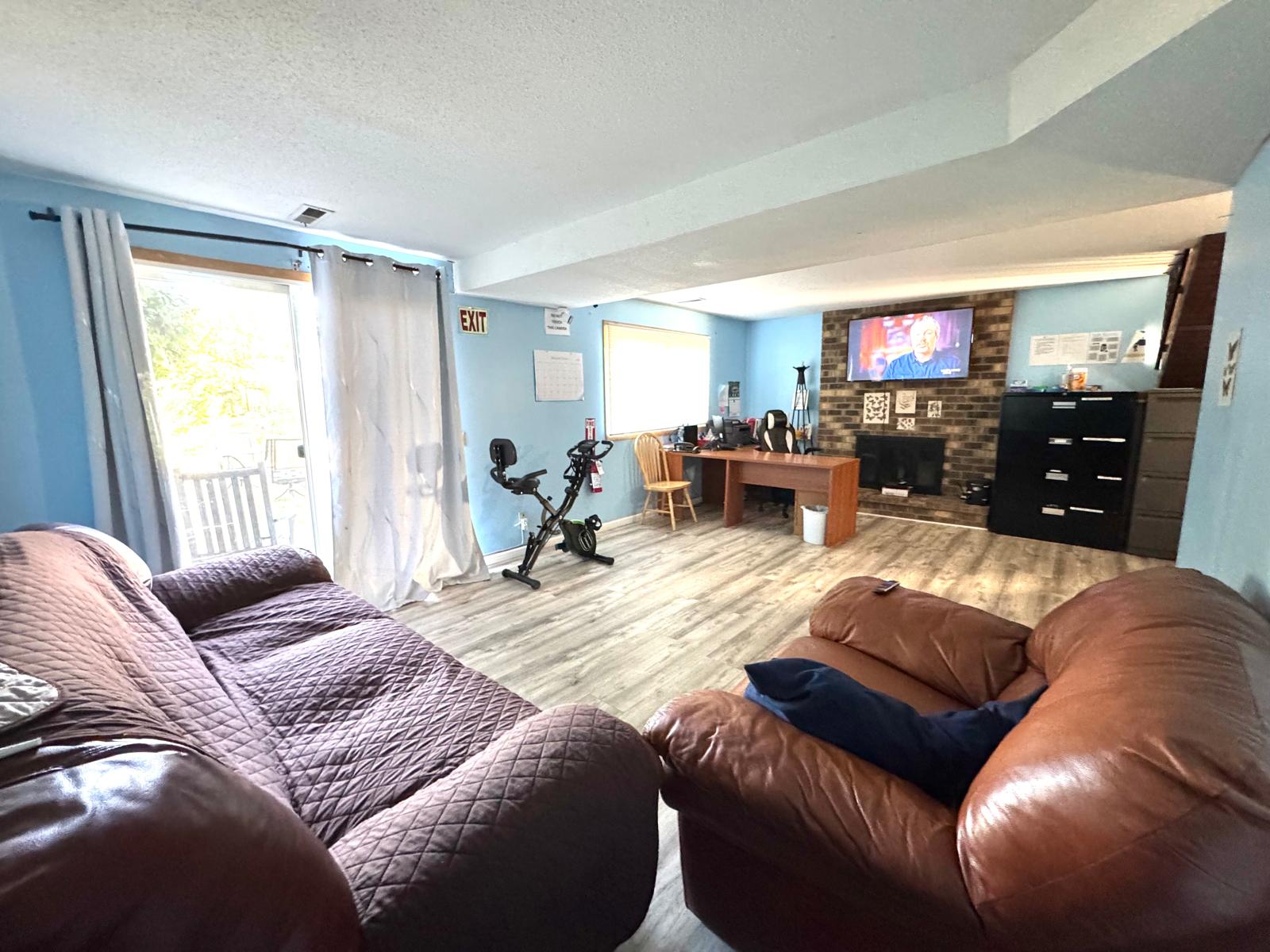 Armstrong Homes photo 2